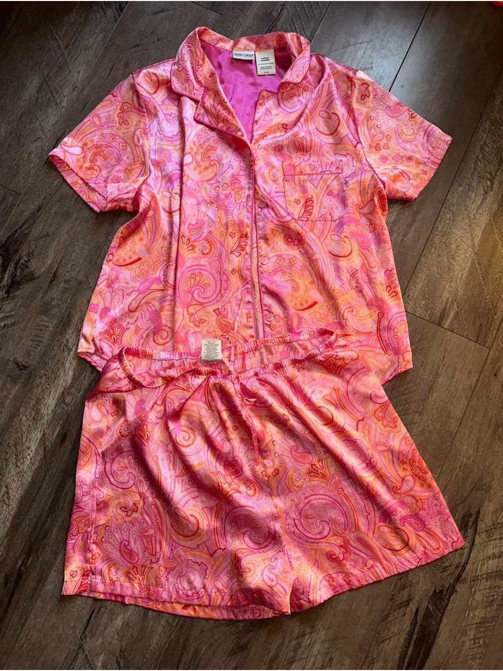 Vintage Paisley Print Pajama Set